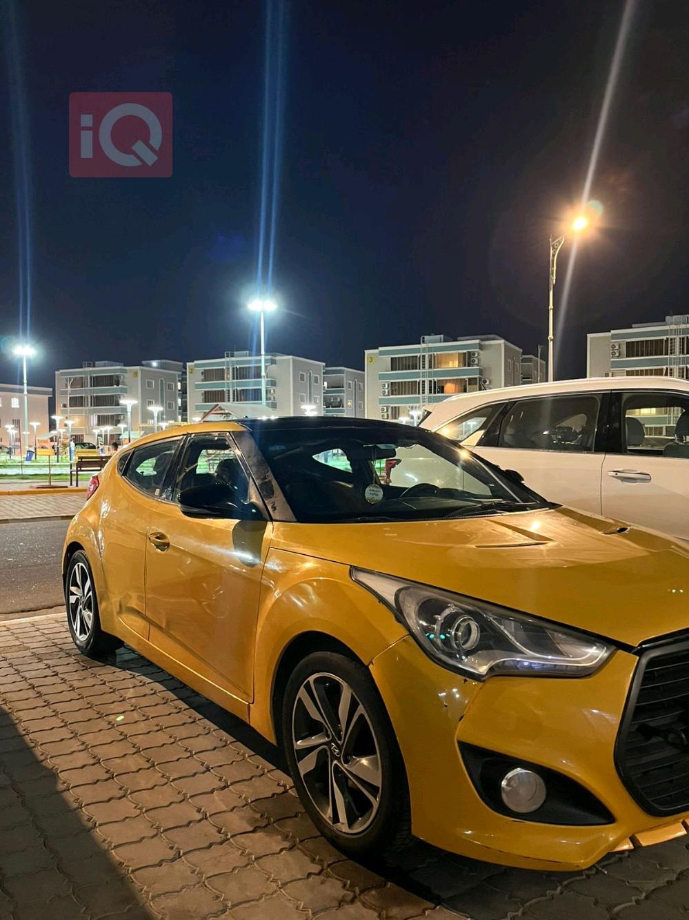 Hyundai Veloster